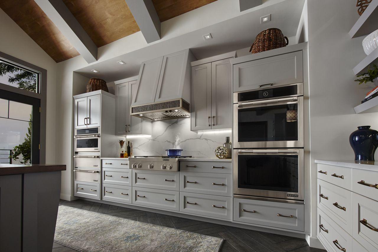 Viking ranges, ovens, refrigeration and dishwashers in a Houston kitchen