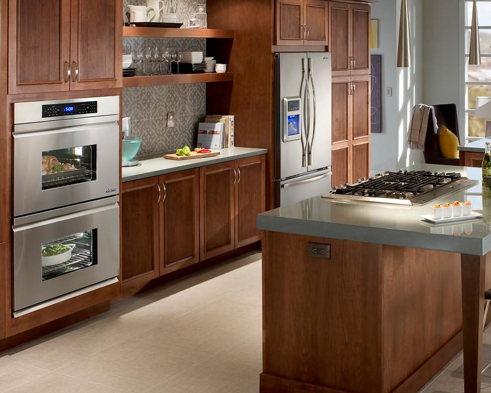 Bosch kitchen and laundry appliances in a Houston home