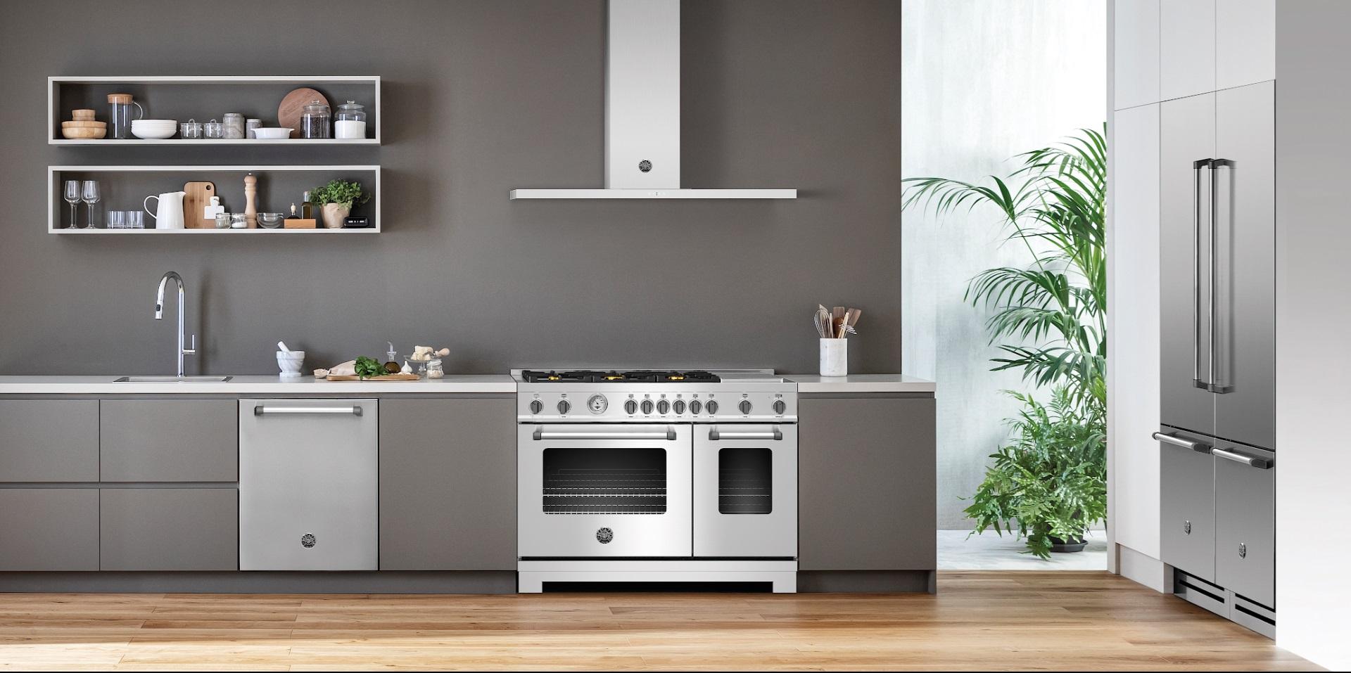 GE kitchen and laundry appliances in a Houston home