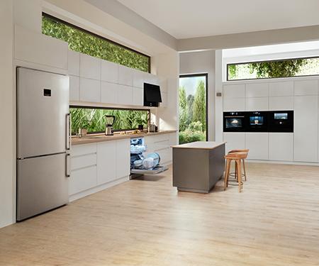 Houston home with working KitchenAid kitchen appliances
