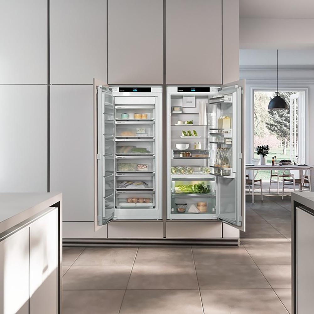 Houston home with working Monogram kitchen appliances
